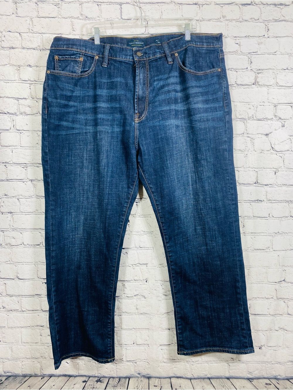 Lucky Brand 181 Relaxed Straight Jeans Men’s 44x30 Dark Wash Stretch Denim